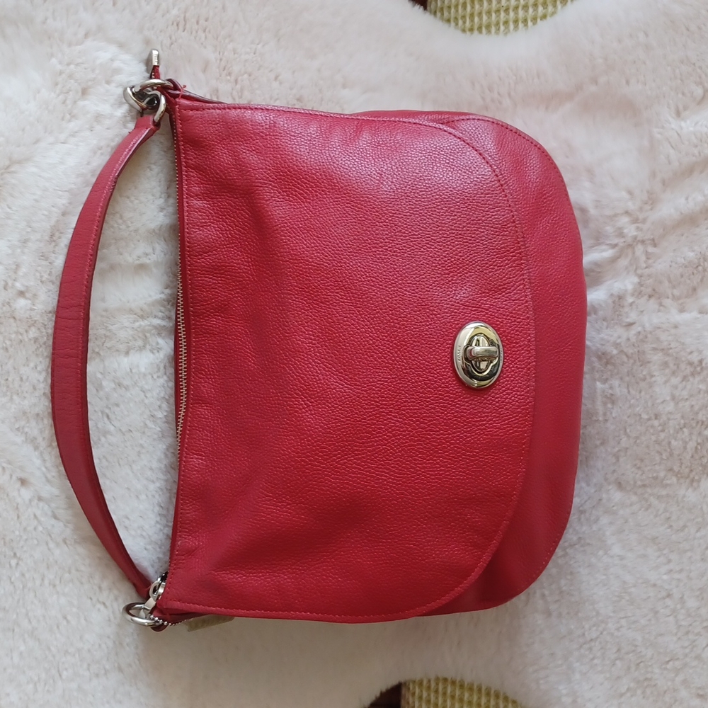Coach turn lock hobo